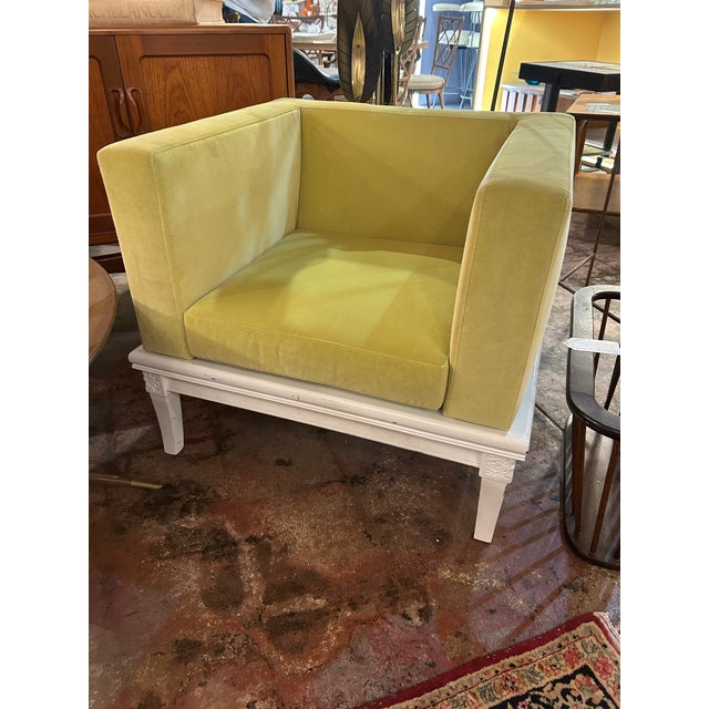 Pair of Mid Century Modern Green Chartreuse Club Chairs in Velvet For Sale - Image 9 of 10