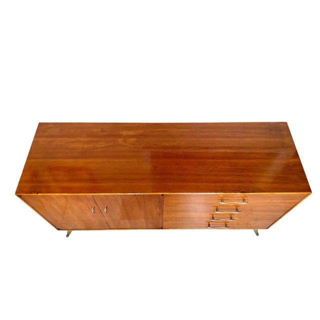 Brown Mid-Century Modern Walnut Credenza by R-Way Furniture, 1960s For Sale - Image 8 of 12