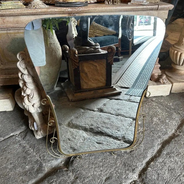 1950s 1950s Gio Ponti Style Mid-Century Modern Brass and Glass Wall Mirror For Sale - Image 5 of 12