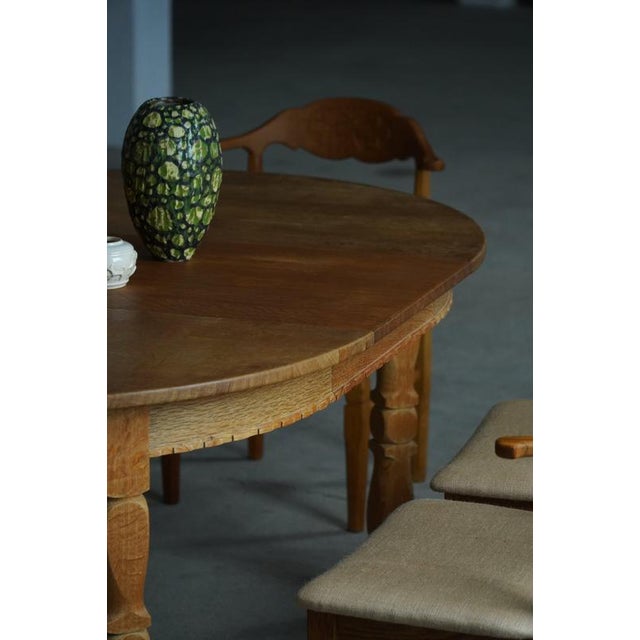 Mid-Century Modern Danish Round Extendable Oak Dining Table, 1960s For Sale - Image 16 of 18