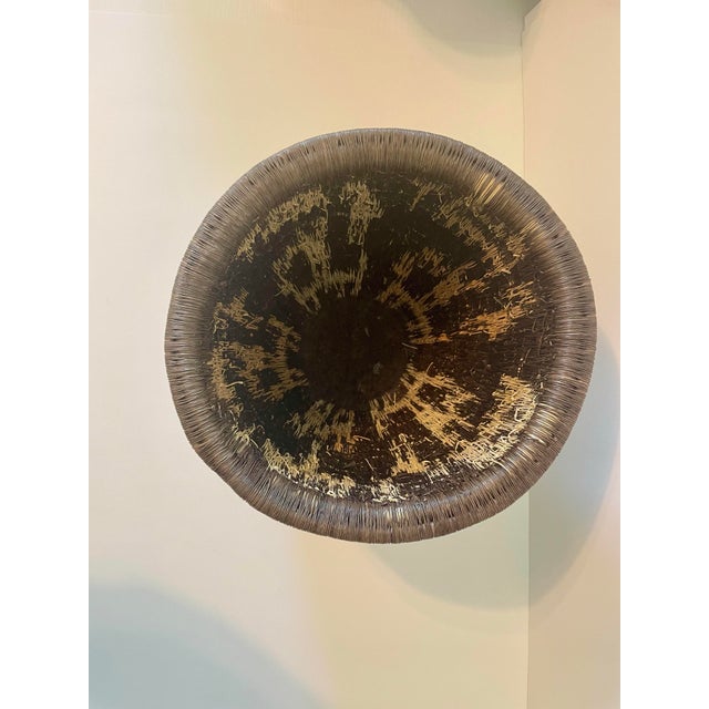 Mid 20th Century Vintage Handwoven Panamanian Wounaan-Embera Rainforest Coiled Basket For Sale - Image 5 of 6