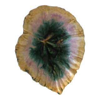 1882 Antique Griffin, Hill & Smith Etruscan Majolica Begonia Leaf Plate For Sale