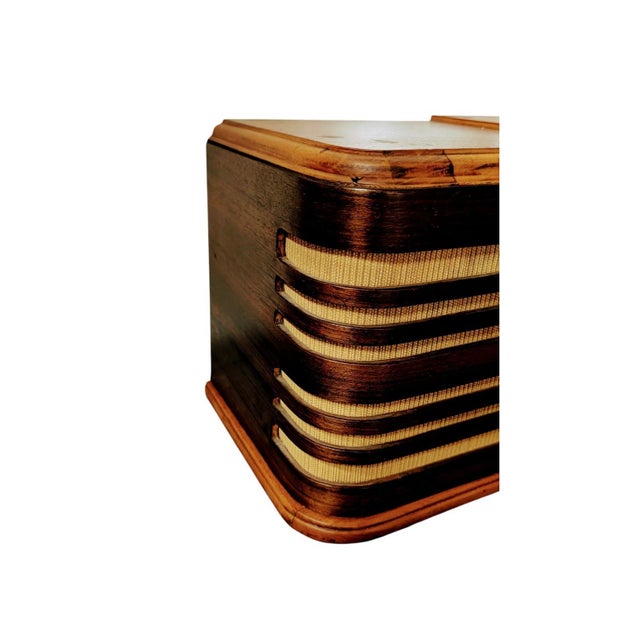 Mid-Century Modern Vintage Montgomery Ward Airline Table Tube Radio 1938 For Sale - Image 3 of 7