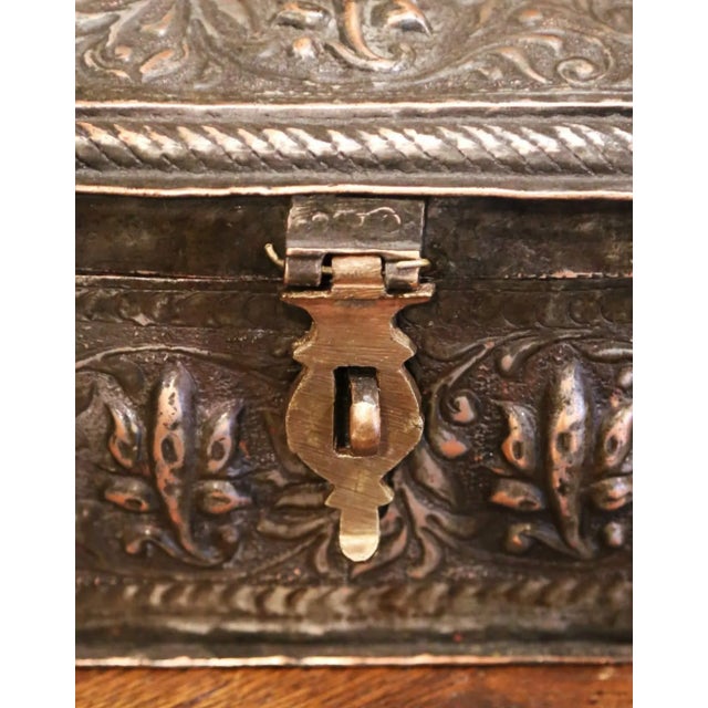 Mid 19th Century 19th Century French Repousse Silvered Metal Spice or Jewelry Box For Sale - Image 5 of 13