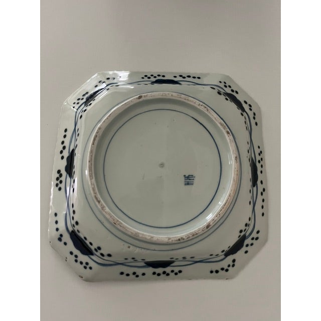Antique Japanese Blue and White Octagonal Plate With Floral Design For Sale - Image 14 of 18
