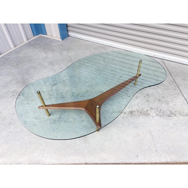 Brown 1960s Mid-Century Modern Freeform Glass Coffee Table With Walnut and Brass Base For Sale - Image 8 of 14
