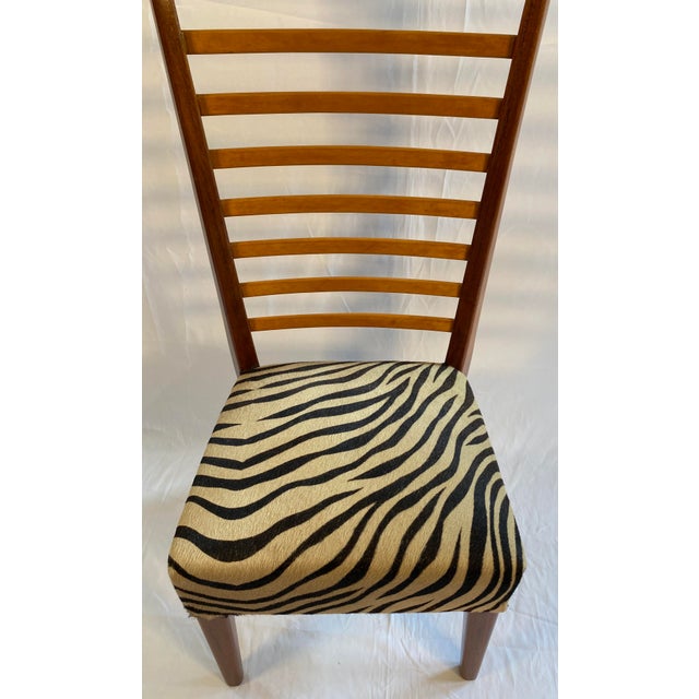 Important Italian Mid-Century Dining Table With 6 Chairs Style of Paolo Buffa For Sale - Image 16 of 17