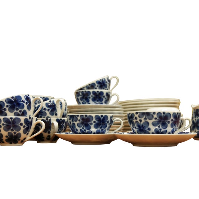 1970s Mon Amie Coffee Cup with Saucer by Marianne Westman for Rörstrand, 1960s, Set of 2 For Sale - Image 5 of 8