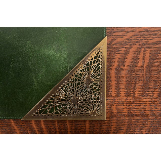 Bronze Tiffany Studios New York Grapevine Bronze Doré Blotter Corners With Leather Desk Blotter For Sale - Image 8 of 13