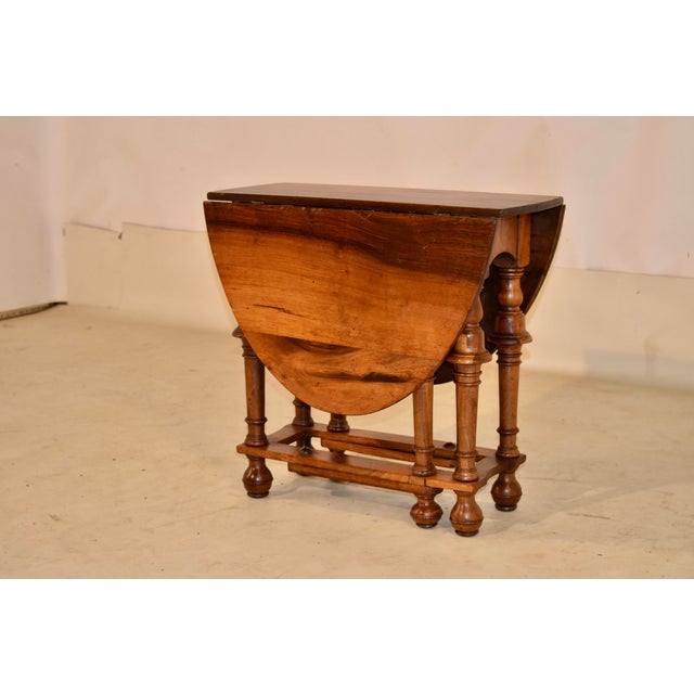 English Walnut Dropleaf Table From England, Circa 1900 For Sale - Image 3 of 11