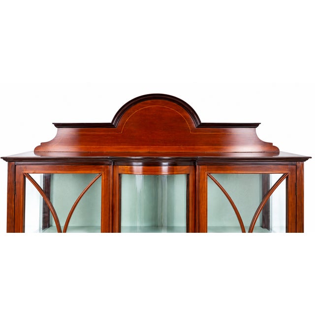 Sheraton Display Cabinet in Mahogany, 1900 For Sale - Image 4 of 6