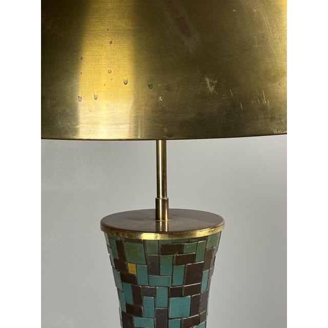 Mid-Century Modern Mosaic and Brass Table Lamp with Gold Mushroom Metal Dome Shade, 1960s For Sale - Image 10 of 18