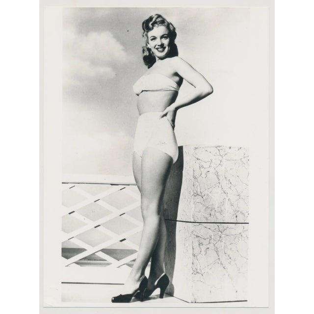 Marilyn Monroe Studio Shoot, 1950s, Photograph For Sale - Image 6 of 6