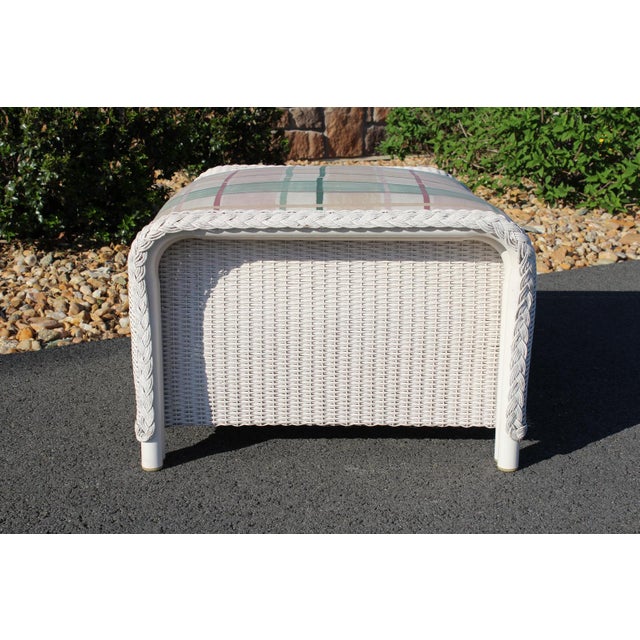 Lloyd Loom White Wicker Ottomans With Green Plaid Cushions—A Pair For Sale - Image 10 of 18