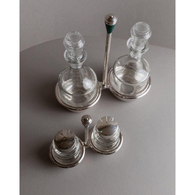 American Vintage Silver-Plated Glass Salt and Pepper Shaker and Vinegar and Oil Bottles, Italy, 1970s, Set of 5 For Sale - Image 3 of 12