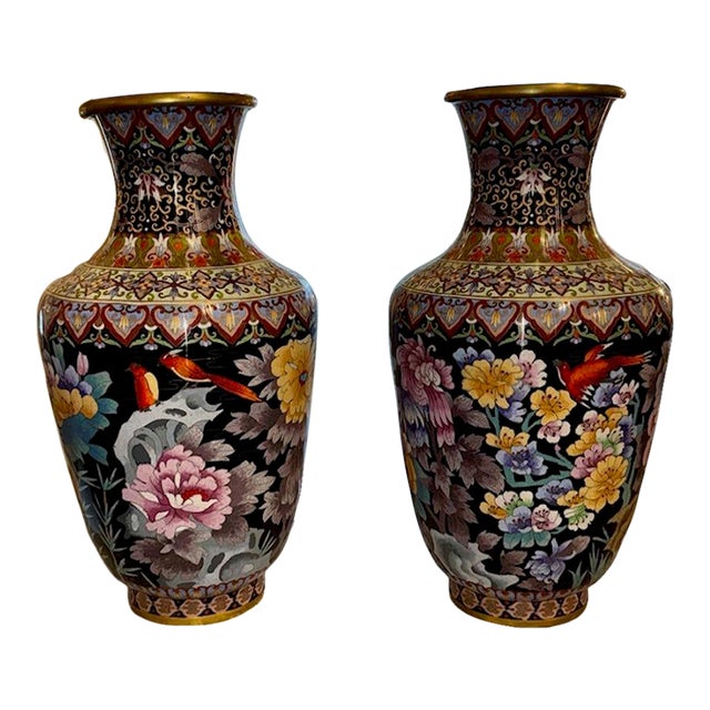 Pair of Chinese Cloisonne' Vases For Sale