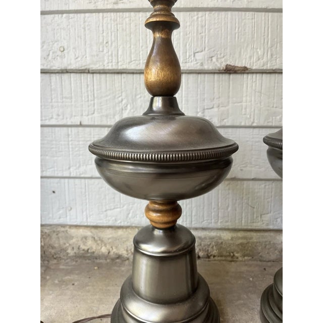 Leviton 1960s Mid-Century Hollywood Regency-Style Wood & Gray Metal Leviton Lamps - a Pair For Sale - Image 4 of 10