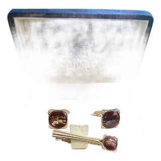 Vintage Burberry Gold Plate & Red Lacquer Cufflinks & Tie Clip "Circa 1970s" For Sale