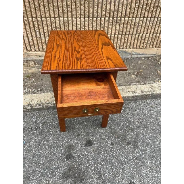 Late 20th Century Pair of Tom Seely Furniture Solid Oak Side End Tables For Sale In Washington DC - Image 6 of 12