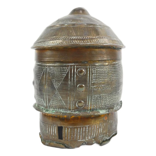 Early 20th Century Asante Forowa Chased Brass Box Ghana MATTER COLLECTION For Sale