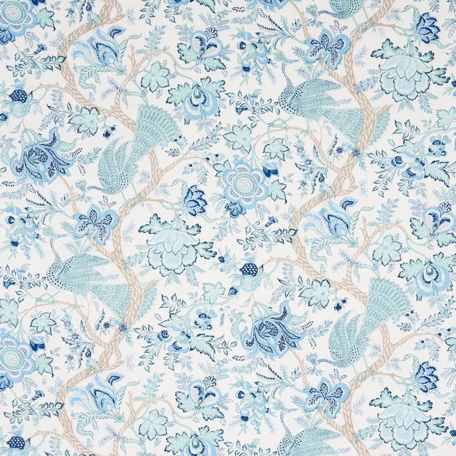 Sample - Schumacher Aveline Linen Fabric in Seaglass For Sale