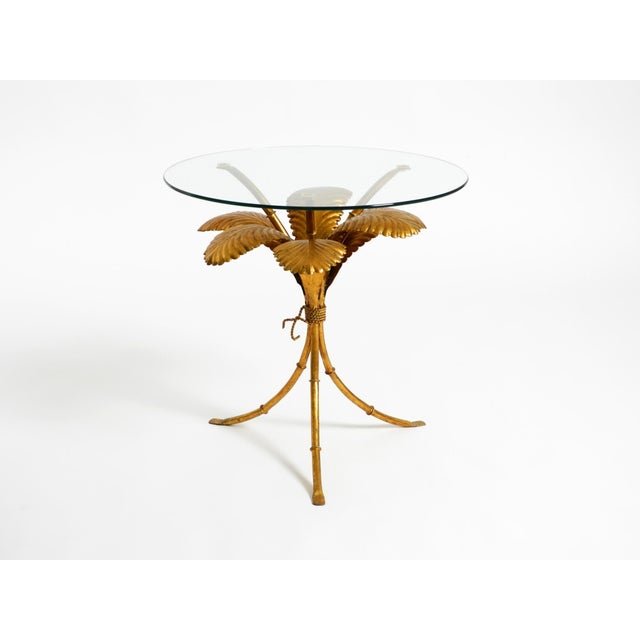 1960s Mid-Century Florentine Gilded Side Table with Large Leaves and Glass Top, 1960s For Sale - Image 5 of 18