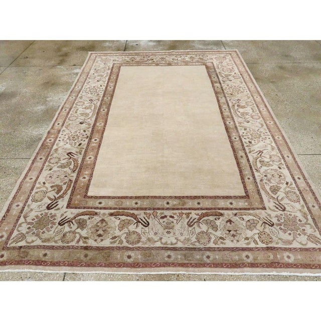 Early 20th Century Galerie Shabab Collection Early 20th Century Handmade Indian Agra Small Room Size Carpet For Sale - Image 5 of 10