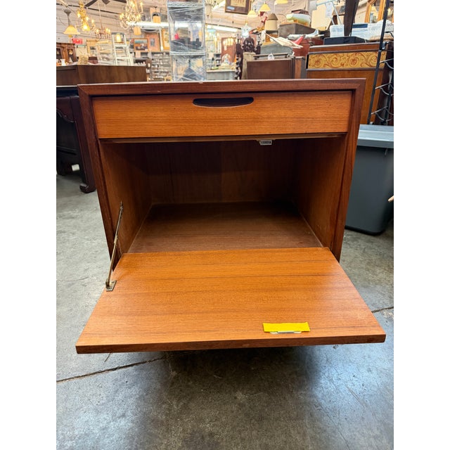 Sienna Vintage 1960s Danish Modern Teak Drop-Front Nightstand by Selig For Sale - Image 8 of 9