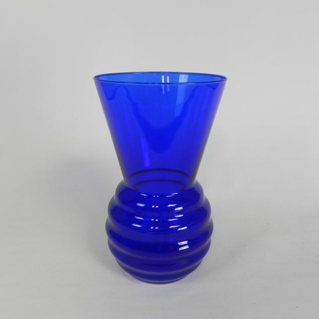 Art Deco Vase with Ribbed Base in Cobalt Blue, 1930s For Sale - Image 3 of 8