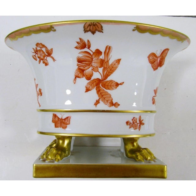 1940s Herend Porcelain Claw Footed Hand Painted Chinese Bouquet Rust Apponyi Orange Vase For Sale - Image 14 of 16