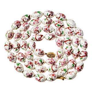 Vintage Art Deco Chinese Hand-Painted Floral Porcelain Necklace, 1930s, 41" For Sale