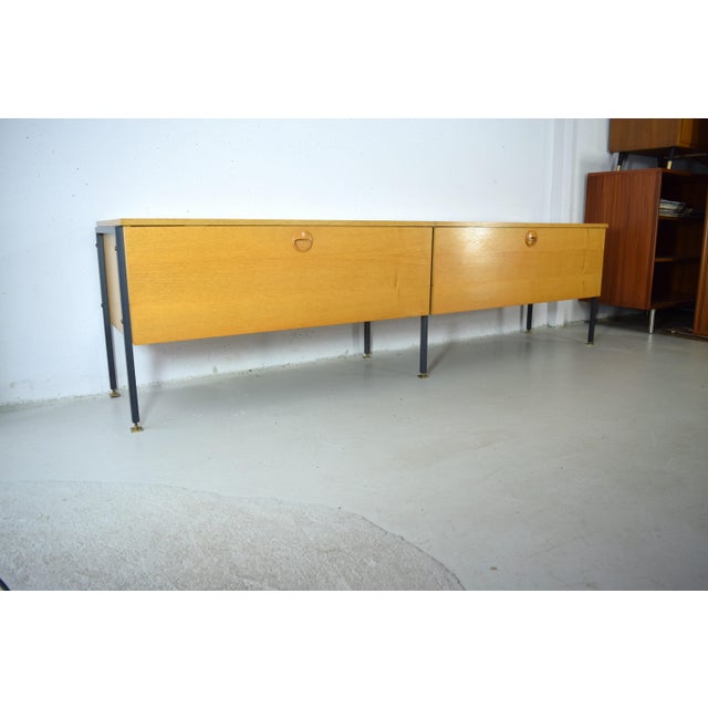 Mid-Century Modern Vintage Sideboard in Ash Wood from Veb Deutsche Werkstätten Hellerau, 1962 For Sale - Image 3 of 8