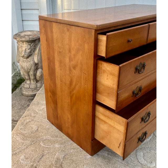 Vtg. Ethan Allen American Style Three Drawer Maple Chest in Nutmeg W/Mica Top For Sale - Image 10 of 13