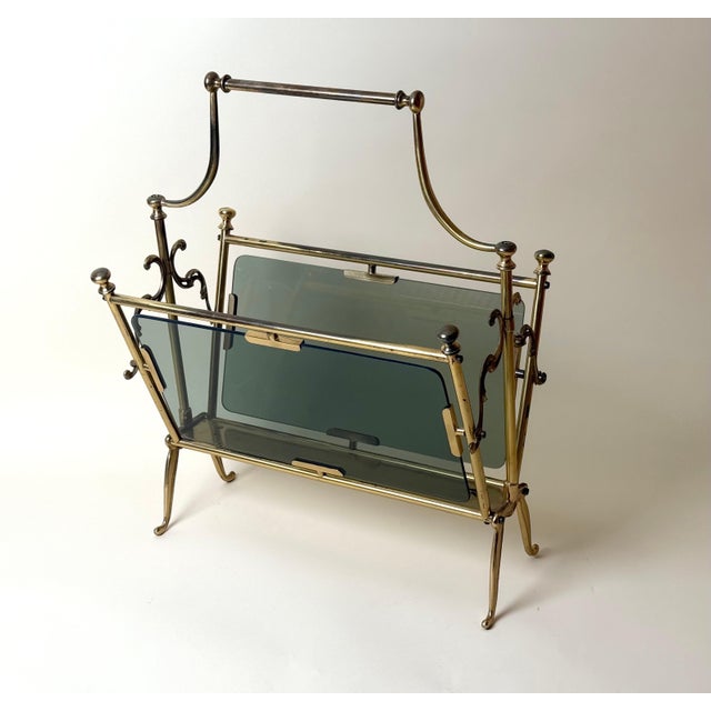 Green Italian Brass and Smoked Glass Magazine Rack, Italy, 1960s For Sale - Image 8 of 13