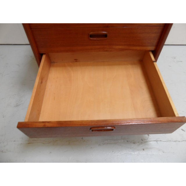 Mid-Century Modern Teak Chest of Drawers, 1950s For Sale - Image 4 of 10