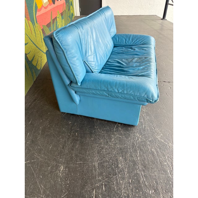 Vintage Postmodern Italian Nicoletti Attrb Blue Leather Loveseat For Sale In Tampa - Image 6 of 12