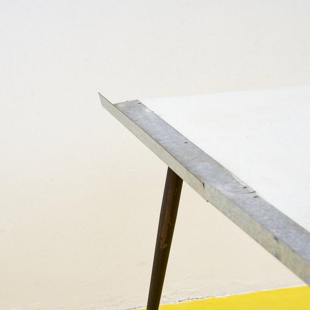 White Vintage Worktable with Red Vice and Formica Top For Sale - Image 8 of 10