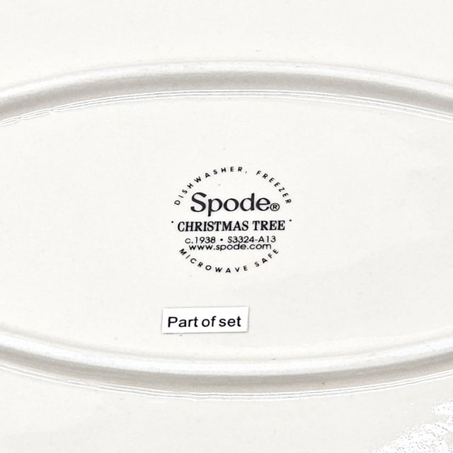 Spode “Christmas Tree” Holiday Rectangular Platters – Set of 2, S3324 For Sale - Image 11 of 13