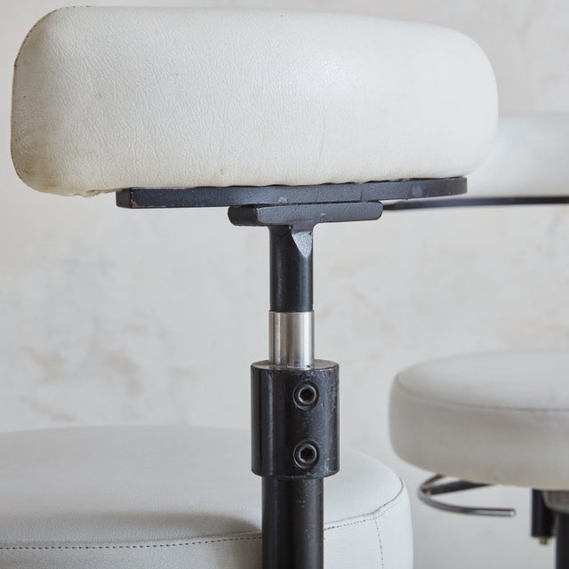 Pair of Italian White Vinyl Adjustable Stools, 1960s For Sale - Image 10 of 11