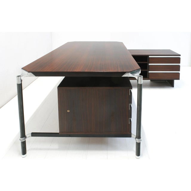 1970s Pitagora Desk and Executive Socrate Desk Chair by Renato Venturi and Ennio Fazioli and Ico Parisi for MIM Roma, 1976, Set of 2 For Sale - Image 5 of 18