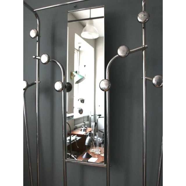 French Art Deco Polished Aluminum Coat Stand, 1940s For Sale - Image 3 of 10