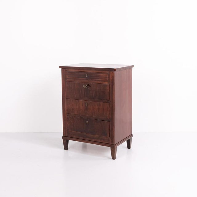 Brown Antique Mahogany Chest of 4 Drawers with Tapered Legs, 1860s For Sale - Image 8 of 11