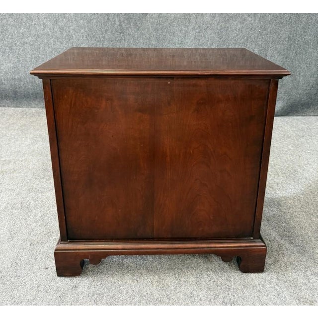 Late 20th Century Statton Solid Mahogany Petite Four Drawer Nightstand For Sale In Raleigh - Image 6 of 10