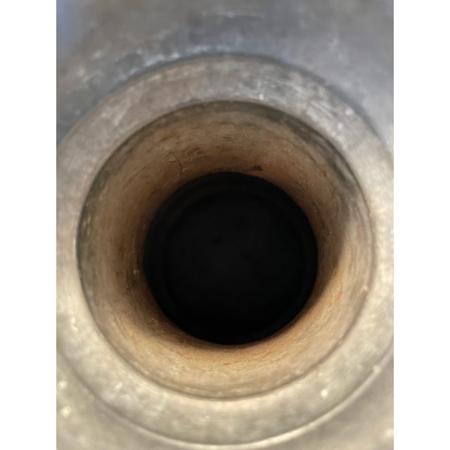 Metal 18th Century Flemish Rembrandt Style Double Handled Pewter Flagon Hallmarked For Sale - Image 7 of 12