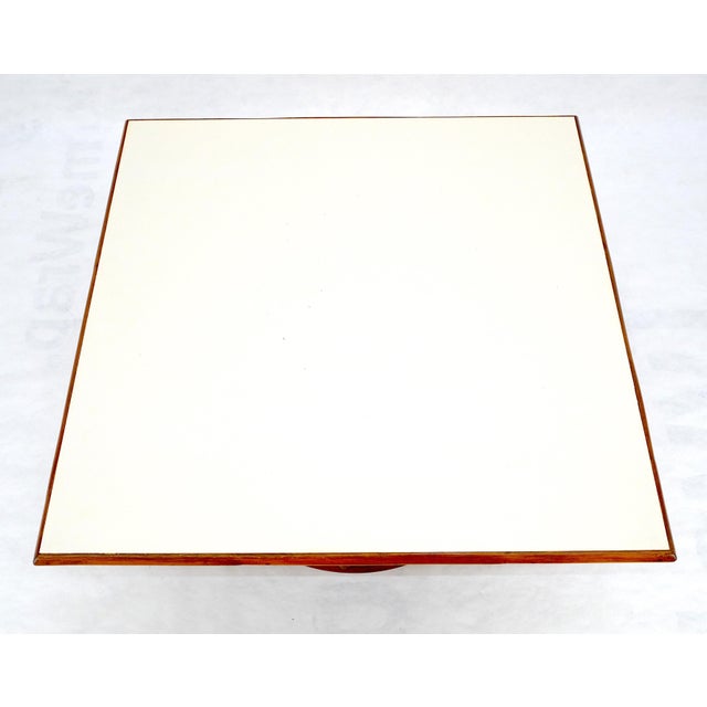 Bamboo Rattan 30” Square c1970s Mid Century Modern Coffee Table MINT For Sale - Image 9 of 14