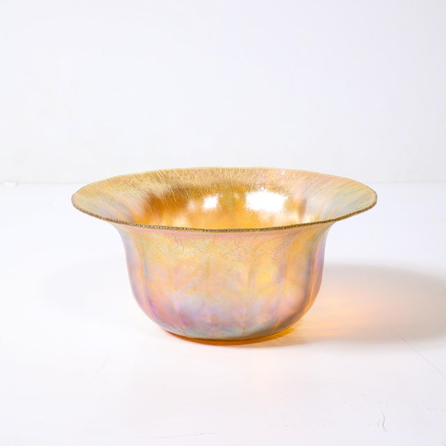 Art Nouveau Iridescent Yellow Blue Favrile Glass Bowl Signed l.c. Tiffany & Co For Sale In New York - Image 6 of 14