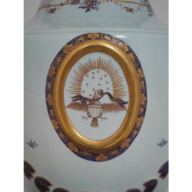 Mottahedeh Vintage Federal Porcelain Urn Table Lamp For Sale - Image 11 of 13
