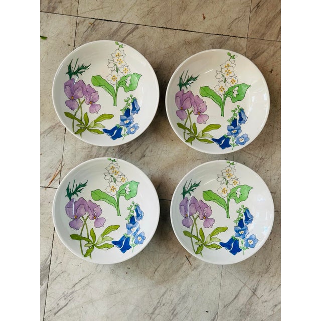Ceramic Vintage Italian Bowls - Set of Four For Sale - Image 7 of 7