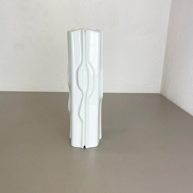 Large Op Art German Porcelain Vase by Fürstenberg Ceramics, Germany, 1970s For Sale - Image 12 of 18