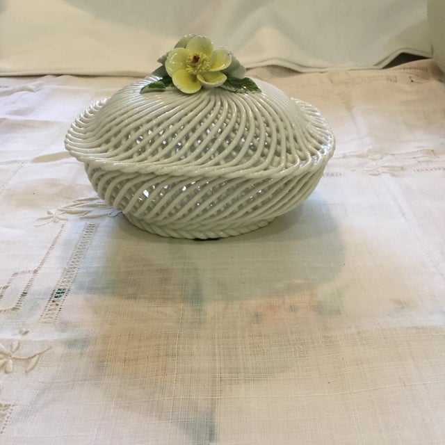 White Vintage Capodimonte Lattice Box With Flowered Lid For Sale - Image 8 of 8